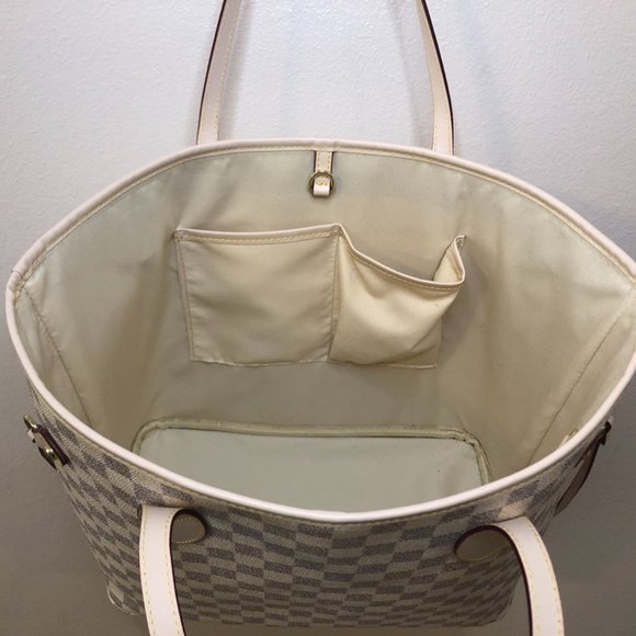 Daisy Rose Cream Checkered Tote Bag - Picture 4 of 6